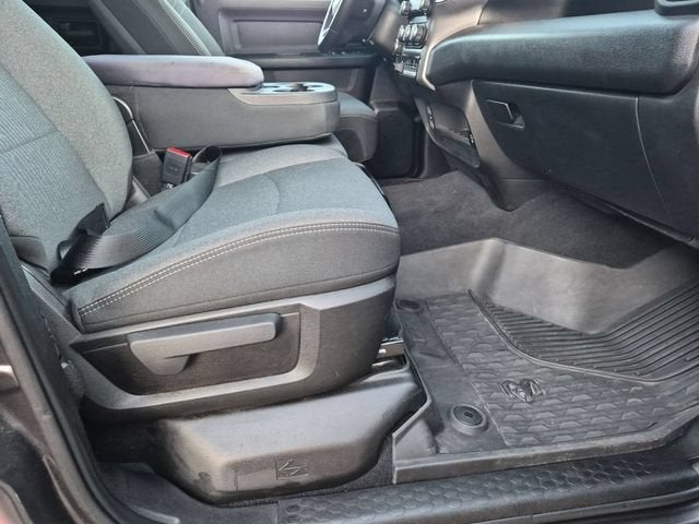 2021 RAM 2500 Tradesman Crew Cab 4x4 6'4" Box