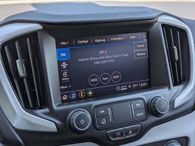 2023 GMC Terrain SLT