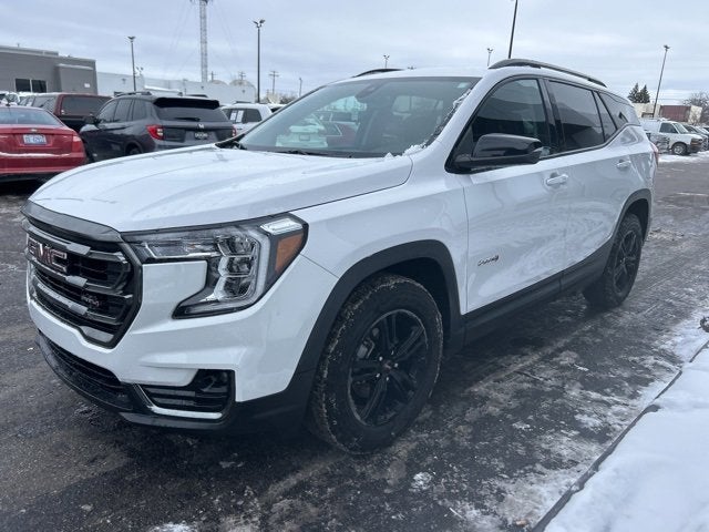 2023 GMC Terrain AT4