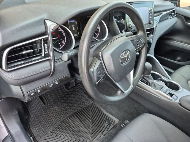 2024 Toyota Camry Hybrid LE