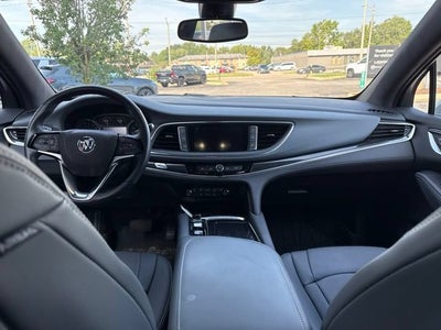 2024 Buick Enclave Essence