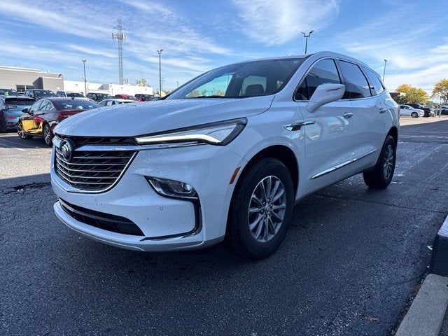 2024 Buick Enclave Essence