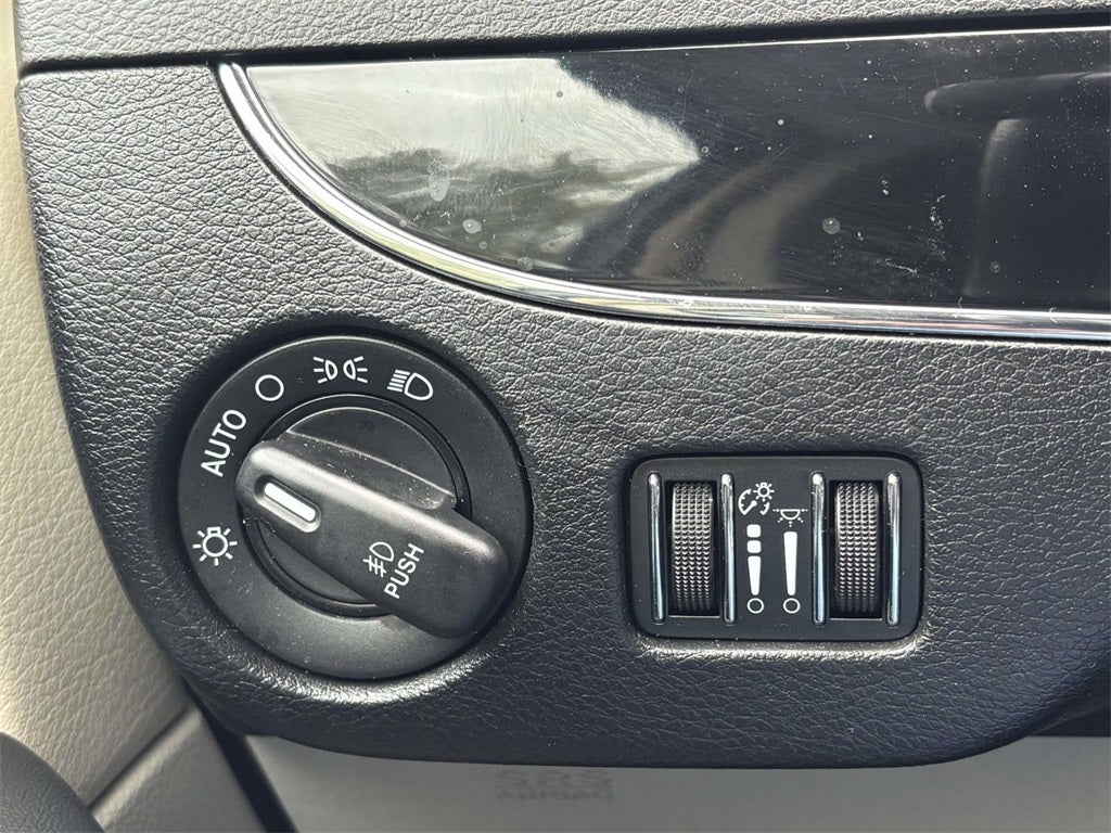 2014 Chrysler Town & Country Touring-L 30th Anniversary