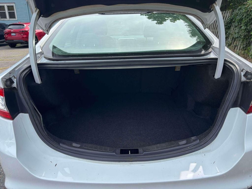 2013 Ford Fusion S