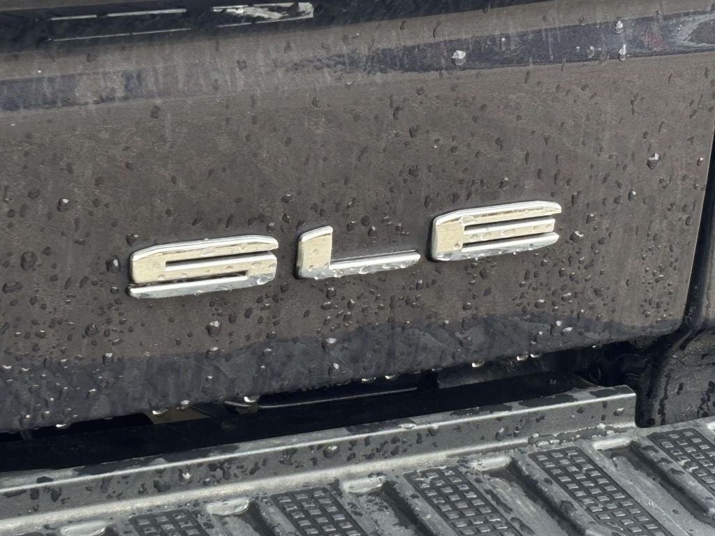 2022 GMC Sierra 1500 SLE