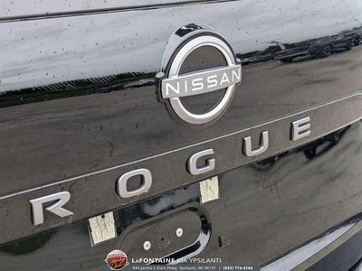 2025 Nissan Rogue SV