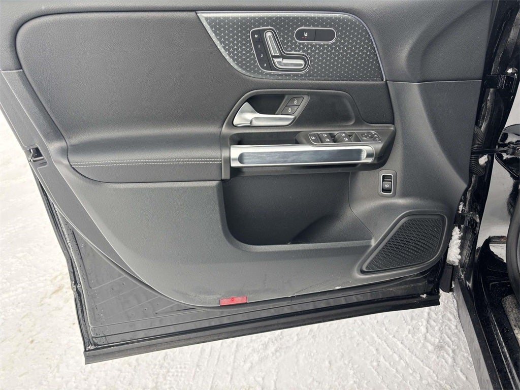 2025 Mercedes-Benz GLB GLB 250 4MATIC®