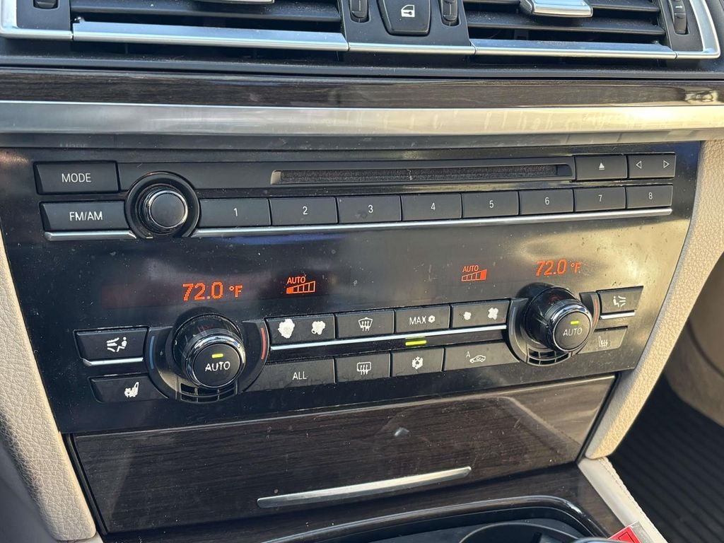 2011 BMW 7 Series 750Li xDrive