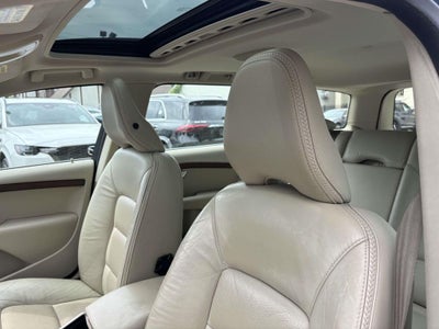 2010 Volvo XC70 3.2