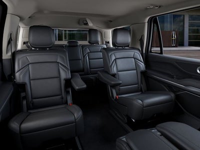 2027 Lincoln Navigator Premiere