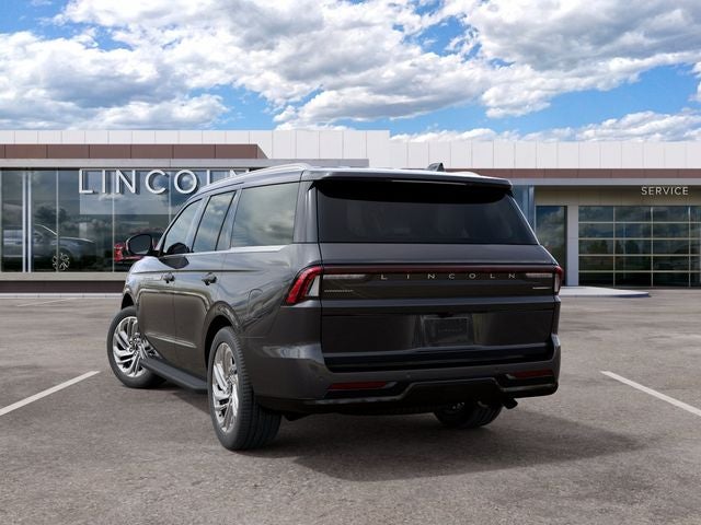 2027 Lincoln Navigator Premiere