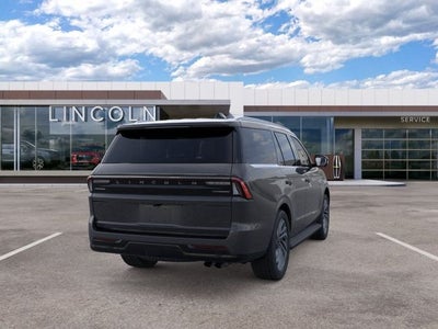 2026 Lincoln Navigator Premiere