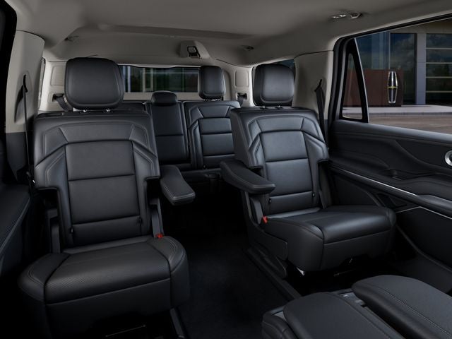 2027 Lincoln Navigator Premiere