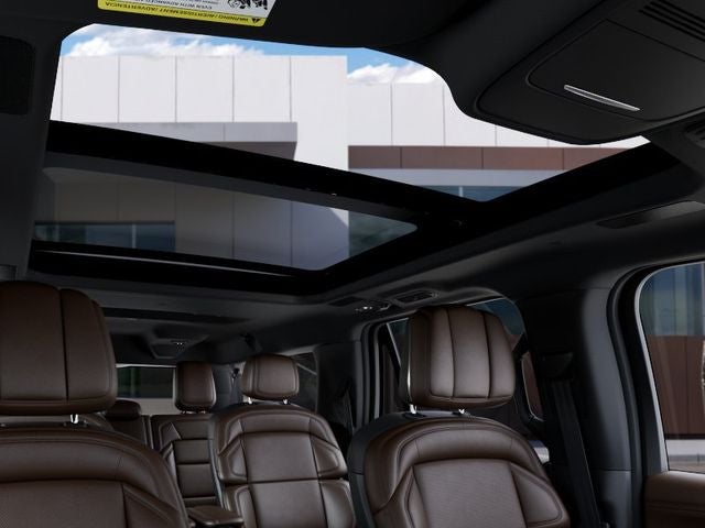 2027 Lincoln Navigator L Reserve
