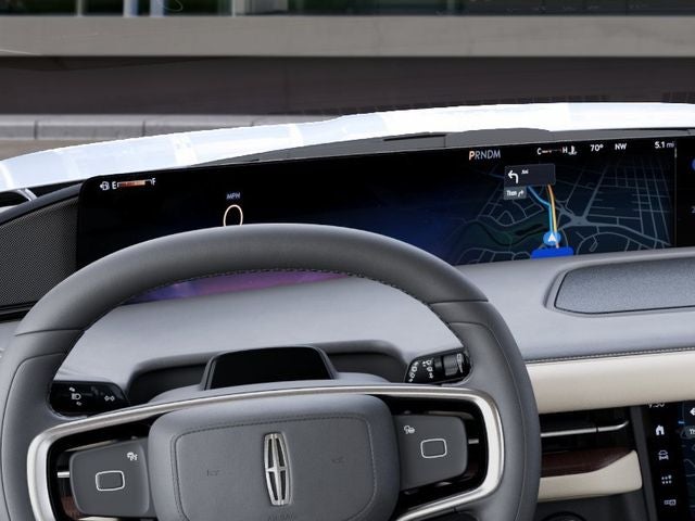 2027 Lincoln Navigator L Premiere