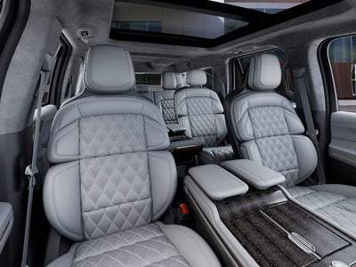 2027 Lincoln Navigator L Black Label