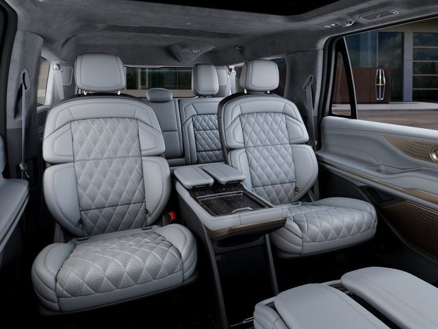 2027 Lincoln Navigator L Black Label