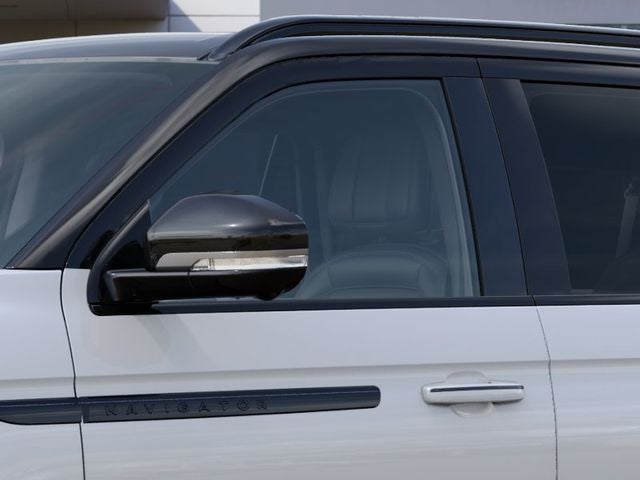 2027 Lincoln Navigator L Black Label