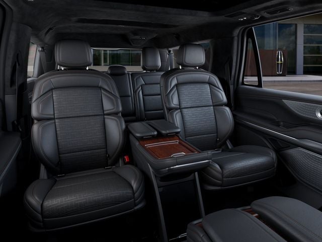 2027 Lincoln Navigator L Black Label