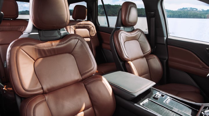 The front row's Perfect Position Seats in a 2024 Lincoln Aviator® Reserve model with Ebony Roast interior | LaFontaine Lincoln Grand Rapids in Grand Rapids MI