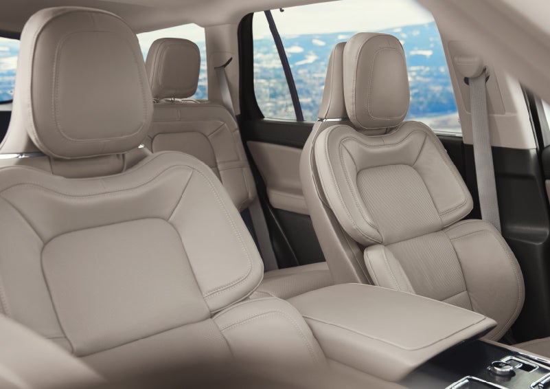 The interior of a 2024 Lincoln Aviator® SUV in the Sandstone interior color | LaFontaine Lincoln Grand Rapids in Grand Rapids MI