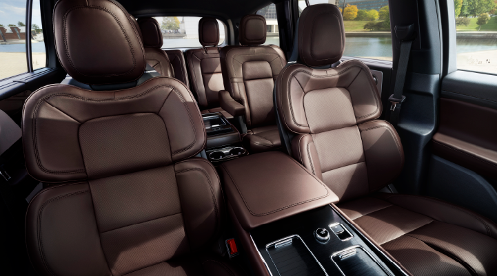 The cabin of the 2025 Lincoln Aviator® SUV is shown with black and brown accents. | LaFontaine Lincoln Grand Rapids in Grand Rapids MI