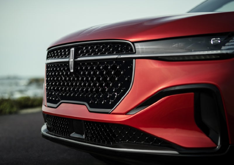The sleek grille of a 2026 Lincoln Nautilus® SUV with the available Jet Appearance Package makes a bold statement. | LaFontaine Lincoln Grand Rapids in Grand Rapids MI