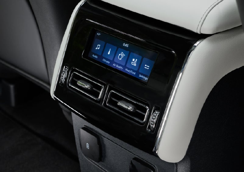 The second row touch screen displays audio and temperature control settings. | LaFontaine Lincoln Grand Rapids in Grand Rapids MI