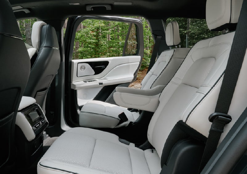 A side view of the second row with captain’s chairs in a 2027 Lincoln Aviator® Black Label™ SUV. | LaFontaine Lincoln Grand Rapids in Grand Rapids MI