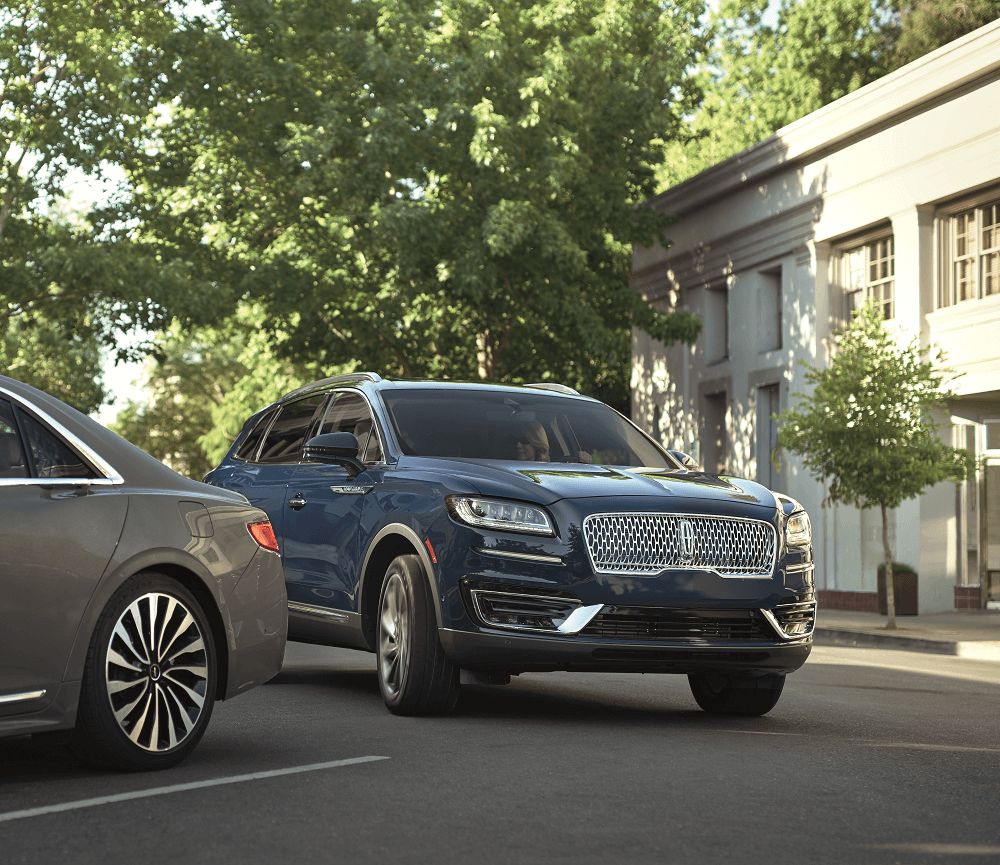 Luxury Vehicle Dealer near Saginaw MI” 