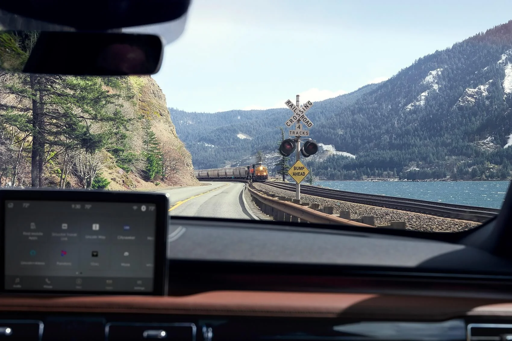 2022 Lincoln Aviator Interior Tech2 