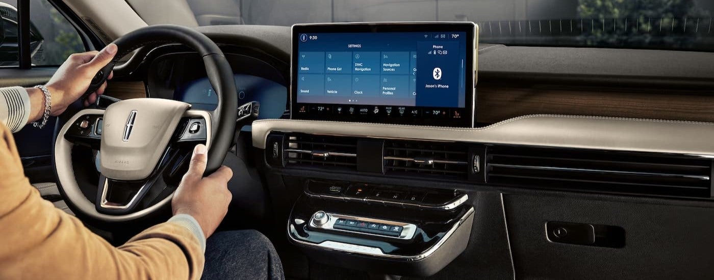 Close-up of the dash and infotainment screen in a 2025 Lincoln Corsair.